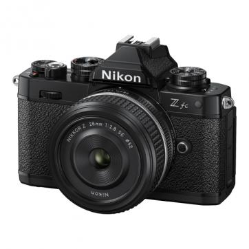 Z fc NIKKOR Z 28mm f2.8 (SE) レンズキット ブラック【Nikon Creators 応援サマーキャンペーン2025対象商品 2025年6月27日〜8月25日まで】