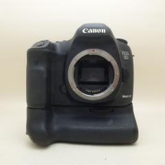  EOS 5D MarkIII ボディ + BG-E11バッテリーグリップ