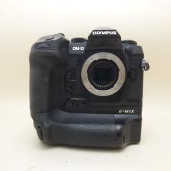 OM-D E-M1X ボディ